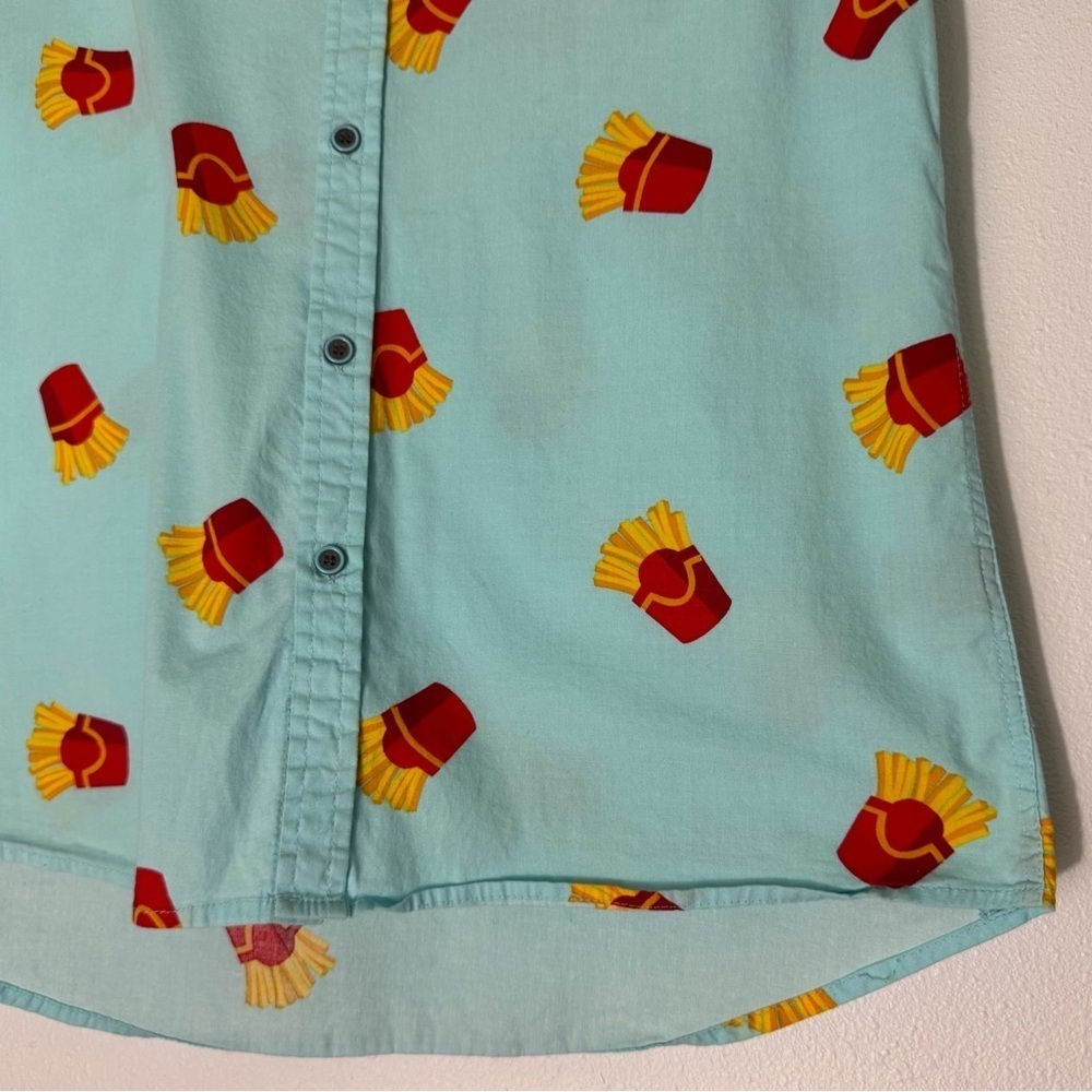 Five Points Industries NYC blue French fry print short sleeve button down size M - Picture 11 of 16